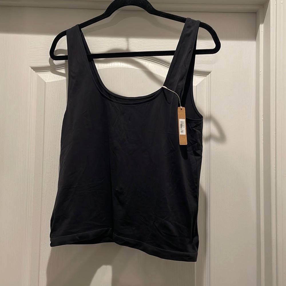 NWT Skims Smoothing Tank in 4X color eclipse